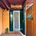 Eleonora House