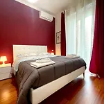 Lucens Domus Appartamento Roma Quartiere Trieste - Vicino Metro B1 -