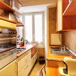 Large And Charming Apartment In Trastevere By Yourhost