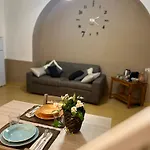 Planny Guest House - Castro Pretorio