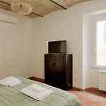 San Lorenzo Cozy Apartment In Rome