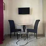 Fabiola Holiday House
