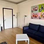 Moderno Bilocale Con Terrazzo