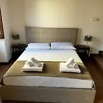 Imperial House San Calisto 7