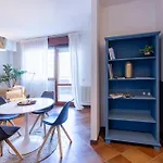 Emilia - Elegant And Modern Apartment