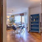 Emilia - Elegant And Modern Apartment