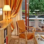Large Family Apartment E8
