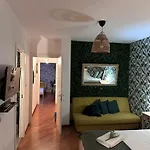 Tropical House60