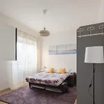 Happy Domus Roma Porta Maggiore Flat Near Termini Station