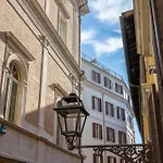 Piazza Navona Lovely Apartment