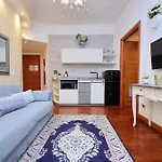 S. Peter 2 - Apartment With Garden -50M From Metro