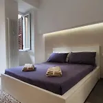 Cozy Apartment Near The Colosseum