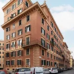Castel Sant\'Angelo Cozy Apartment