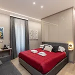 Iron Luxury Rooms
