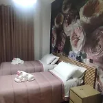 Peoniamaximahouse -Piazza Bologna-