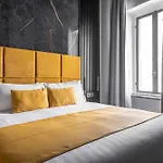 Home At Rome Luxury Navona 2