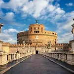 Castel Sant\'Angelo Apartments - Exclusive & Luxury