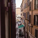 Delfini Trevi House