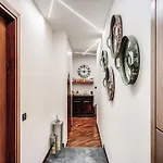 Stasera a casa da M.E.