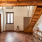 Dimora Degli Acetari