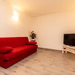 Sweet Home Station