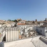 Amazing 3 Levels Penthouse Piazza Venezia