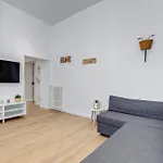 Colonna Luxury Apartment