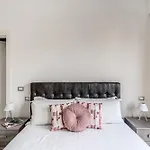The Roof Luxury Penthouse Corso