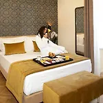 Hotel Caravita