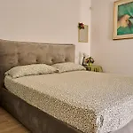 Green Woody Home