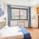 Anagnina Apartment