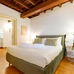 Pantheon Luxury House - Zeno 28