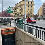 Re Di Roma Loft