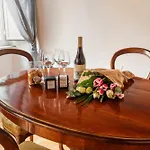 Monti Charming Amphora Apartment