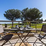 Galo Luxury House