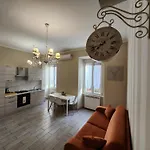 Beatrice\'S House