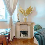 Piazza di Spagna Apartment
