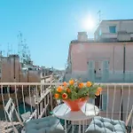 Piazza di Spagna Apartment