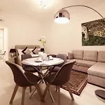 Coladir Guest House
