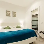 Aeterna Rooms Collection Guesthouse