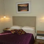 Home 79 Relais