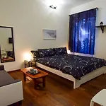 Roma Saba Home