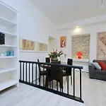 Domus Monami Apartment