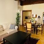 Trastevere Moro Apartment