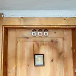 Comfort Rome Room Ciclamino - 666