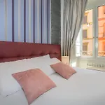 Dejavu Room