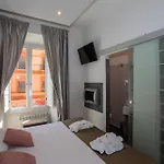 Dejavu Room