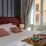 Dejavu Room