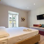 Design 18 Charming Rooms