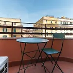Vista Sulla Basilica Di San Giovanni Mm Lodi Apt